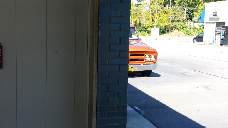 Illustration for article titled C10(?) Restomod Spotted In The Wild